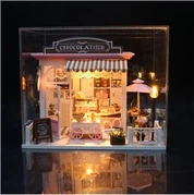 C007Z Kit de casa de nines en miniatura de bricolatge